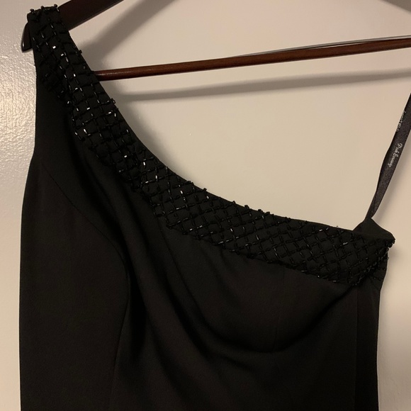 ONE SHOULDER BLACK EVENING GOWN WITH BEADED TRIM - Picture 3 of 4